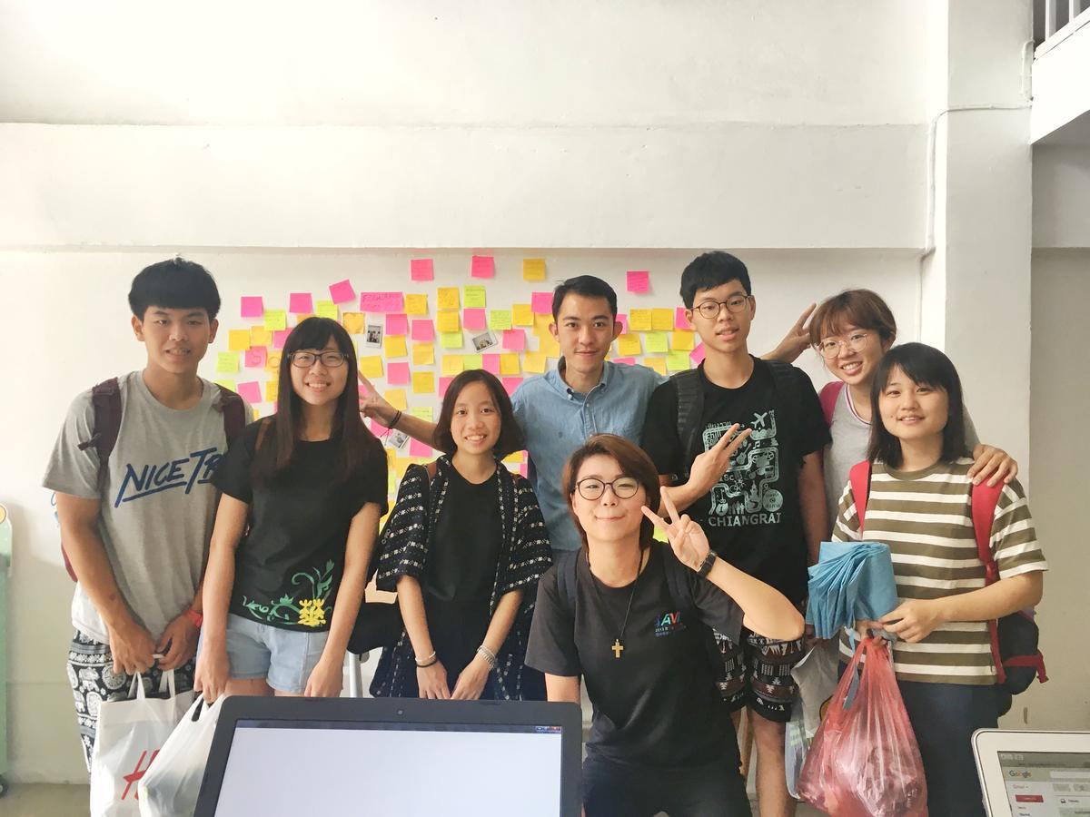 Sook Cafe And Youth Hostel チェンライ エクステリア 写真