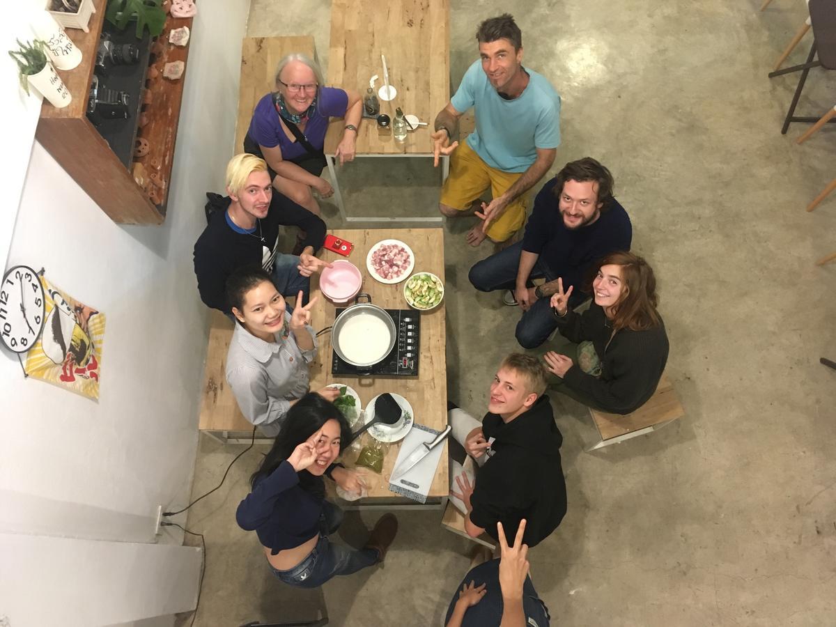 Sook Cafe And Youth Hostel チェンライ エクステリア 写真