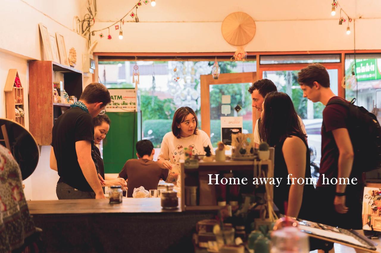 Sook Cafe And Youth Hostel チェンライ エクステリア 写真